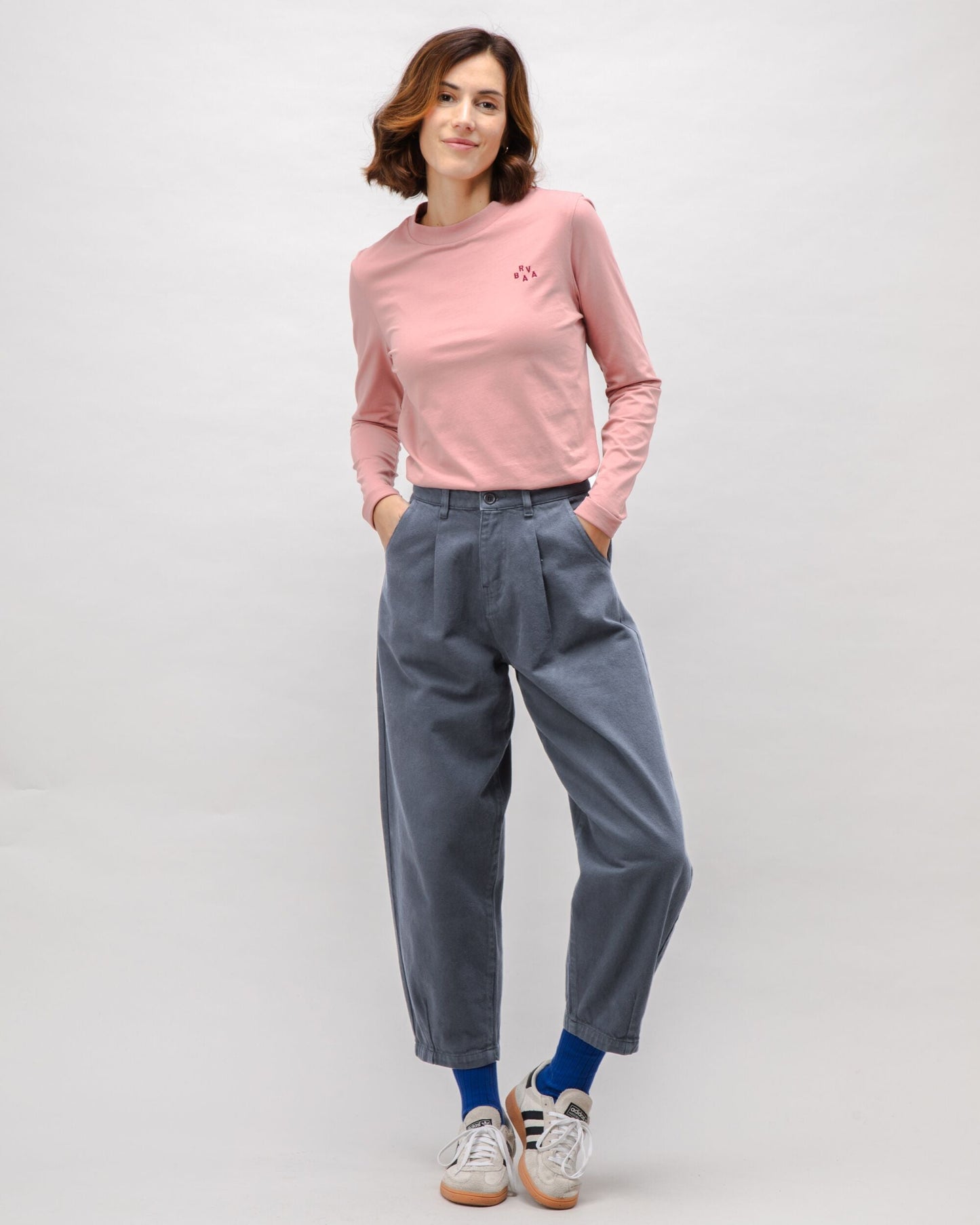 Everyday pegged Twill Pants Dark Grey