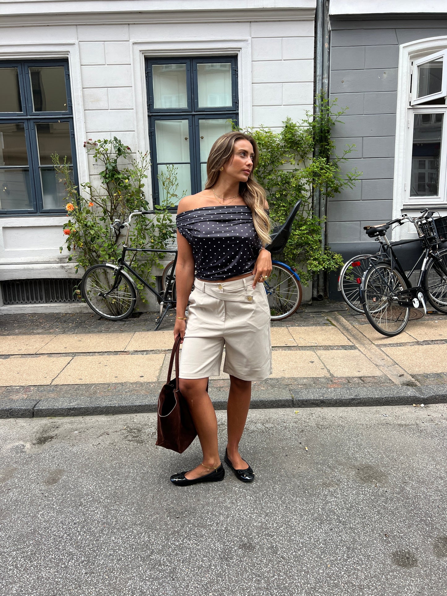 Mira bermuda shorts - Beige
