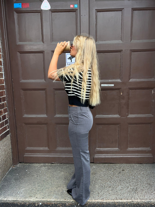 Lucy low waisted suit pants - Grey